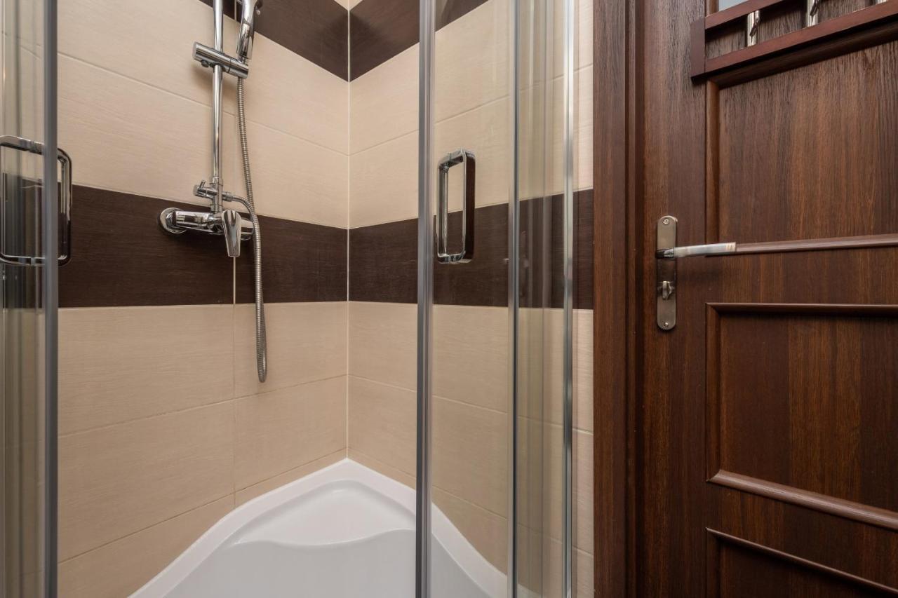 Market Square Corner Apartment Kuznicza By Noclegi Renters Breslavia Exterior foto