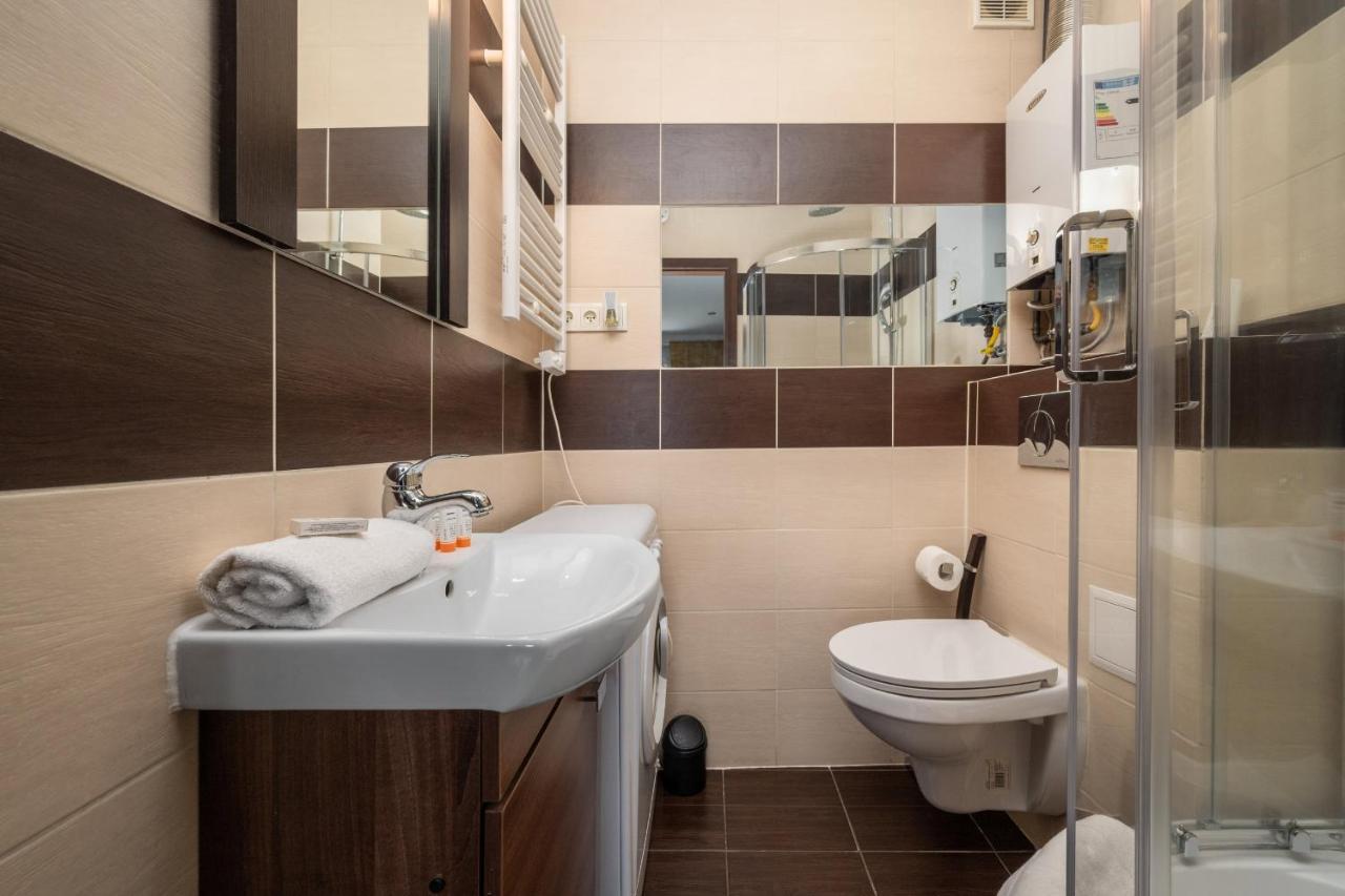 Market Square Corner Apartment Kuznicza By Noclegi Renters Breslavia Exterior foto